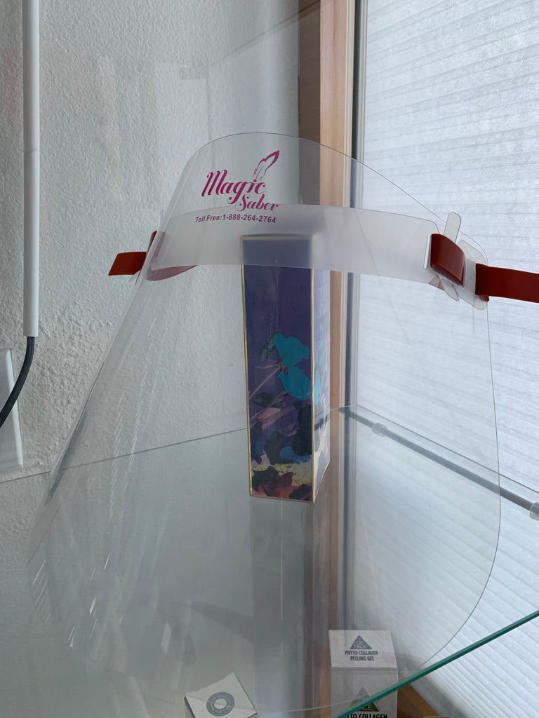 Face Shield at Work Minimum 5 Pieces Limit Time